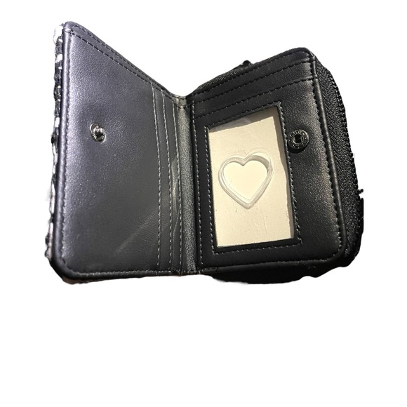 NWT BETSEY JOHNSON Zip Around Square Wallet Wristlet Houndstooth Fabric B&W - Picture 3 of 5